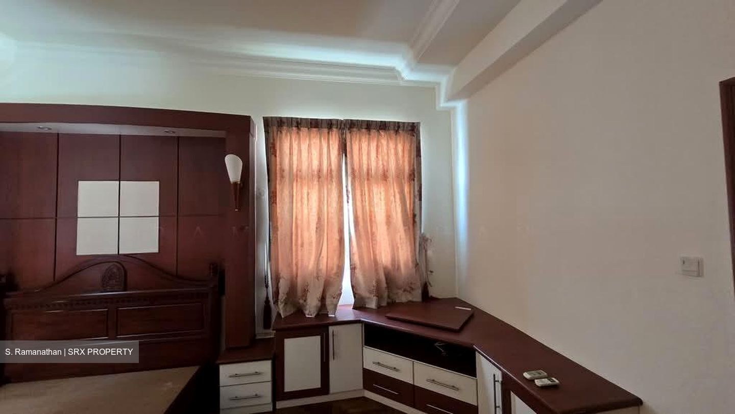 Lorong Lew Lian (D19), Semi-Detached #584451081